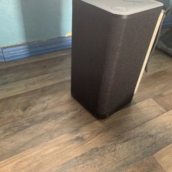 Hyperboom Ultimate Ears Bluetooth Speaker