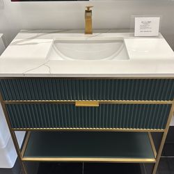 Royal Hampton 36in Vanity