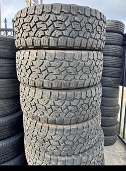 ✅ 35 x 12 50 R 20 Toyo At en perfectas condiciones de Vida