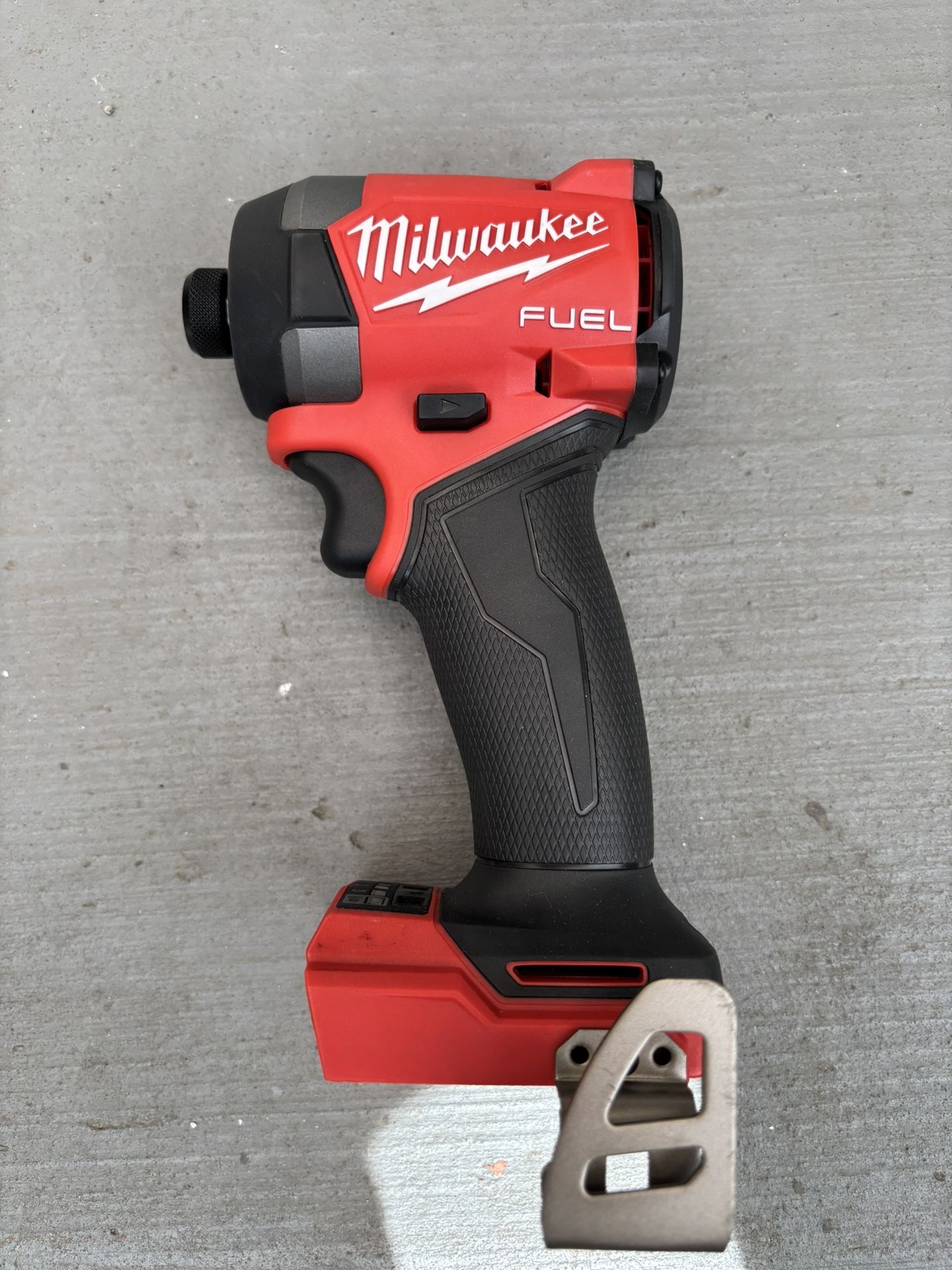 Milwaukee Fuel Impact Driver 
