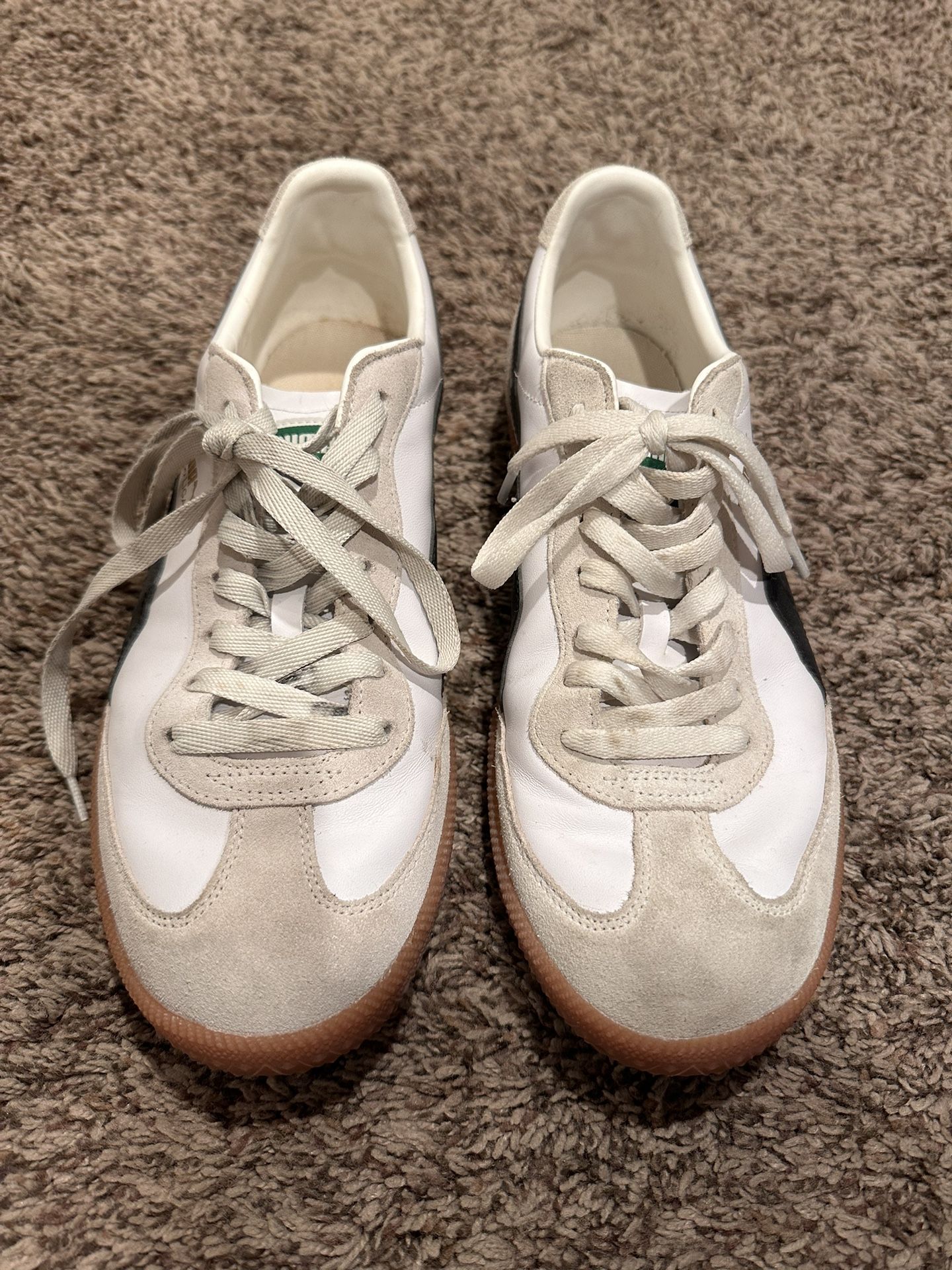Size 11 Men Puma Shoes
