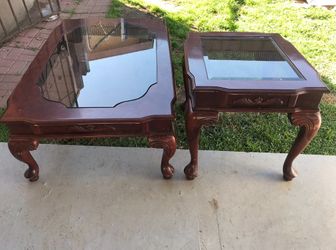 1 Coffee Table and 1 Side Table $30