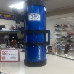 Meade Telescope With Stand 