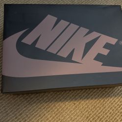 Brand New Jordan 1 Mocha Lows 