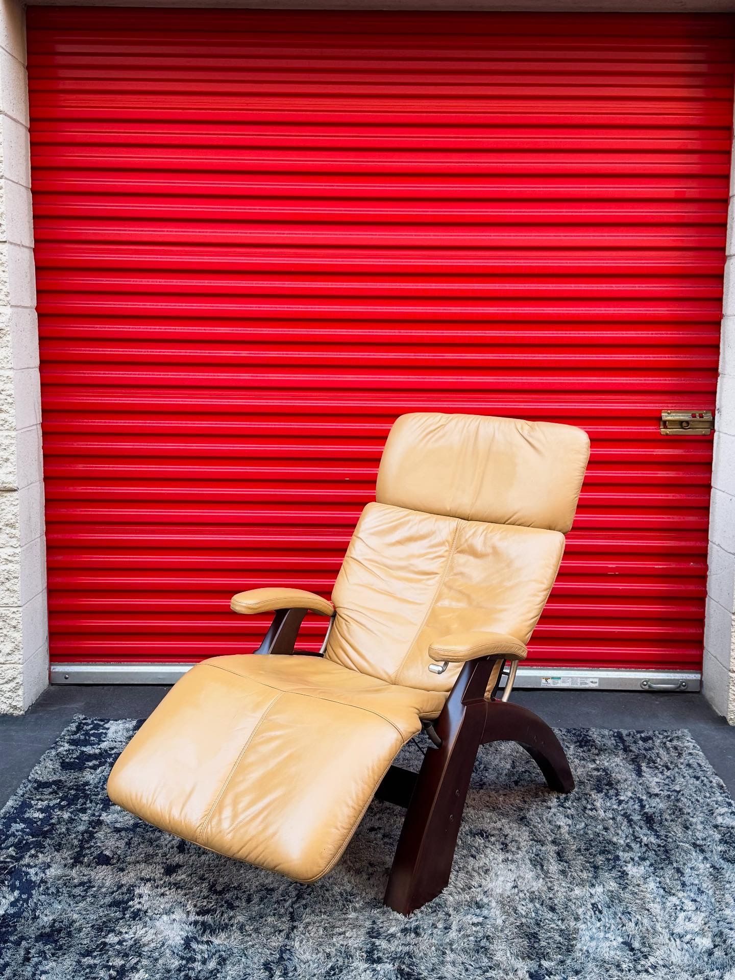 Zero Gravity Leather Recliner, The Prefect Chair By Human Touch