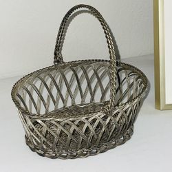 Vintage Silver Wire Basket 🧺. Small Wire Basket Beautiful Design 