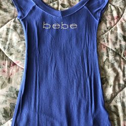 Bebe Logo Short Sleeve Double v-neck tee, Size M