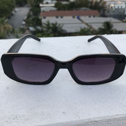 YSL Saint Laurent Sunglasses New 