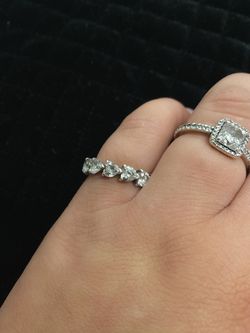 Pandora Band of Clear Hearts Ring