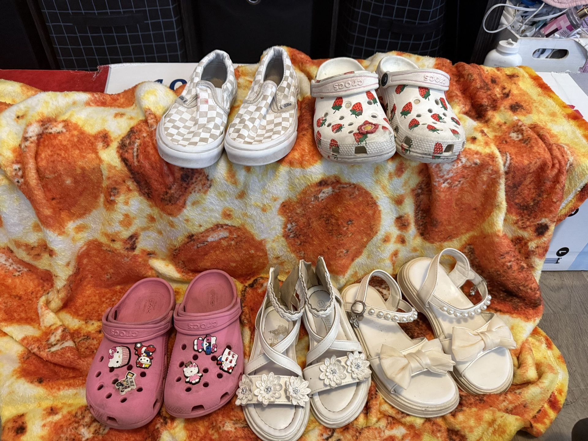 Shoes Size 13