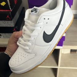 Nike Dunk Low SB White Gum Size Mens 12.0