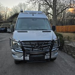 Mercedes RV