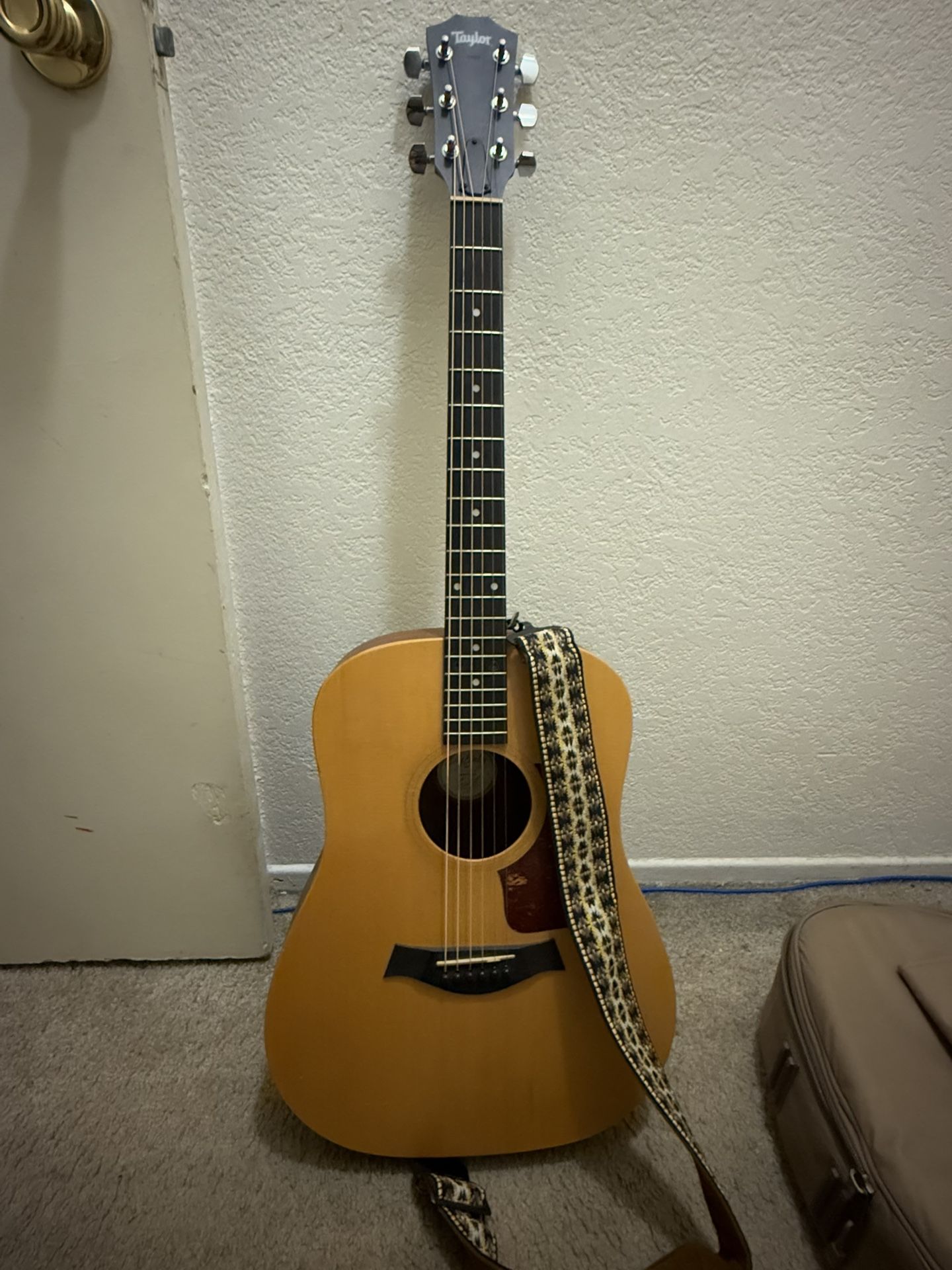 Taylor Big Baby Acoustic Guitar With Soft Case Fender Gibson Gretsch