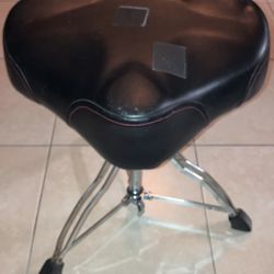 Drum Throne
