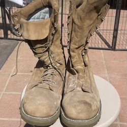 Cold Weather Boots 10.5W