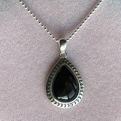 Black Agate Pendant 🖤 925 Sterling Silver Necklace 18 in