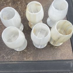 Alabaster Glass Set