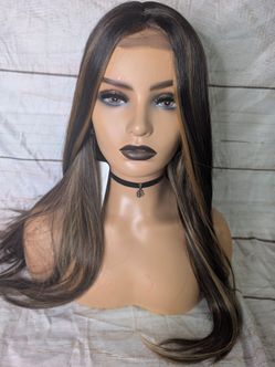 Aisi long synthetic wig caramel highlights