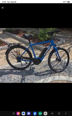 Trek Verve+ 2 Electric Bike / E-Bike