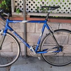 TREK 2200 Ultegra Carbon