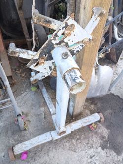 Engine stand