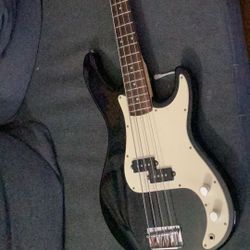 Peavey Bass Guitar 