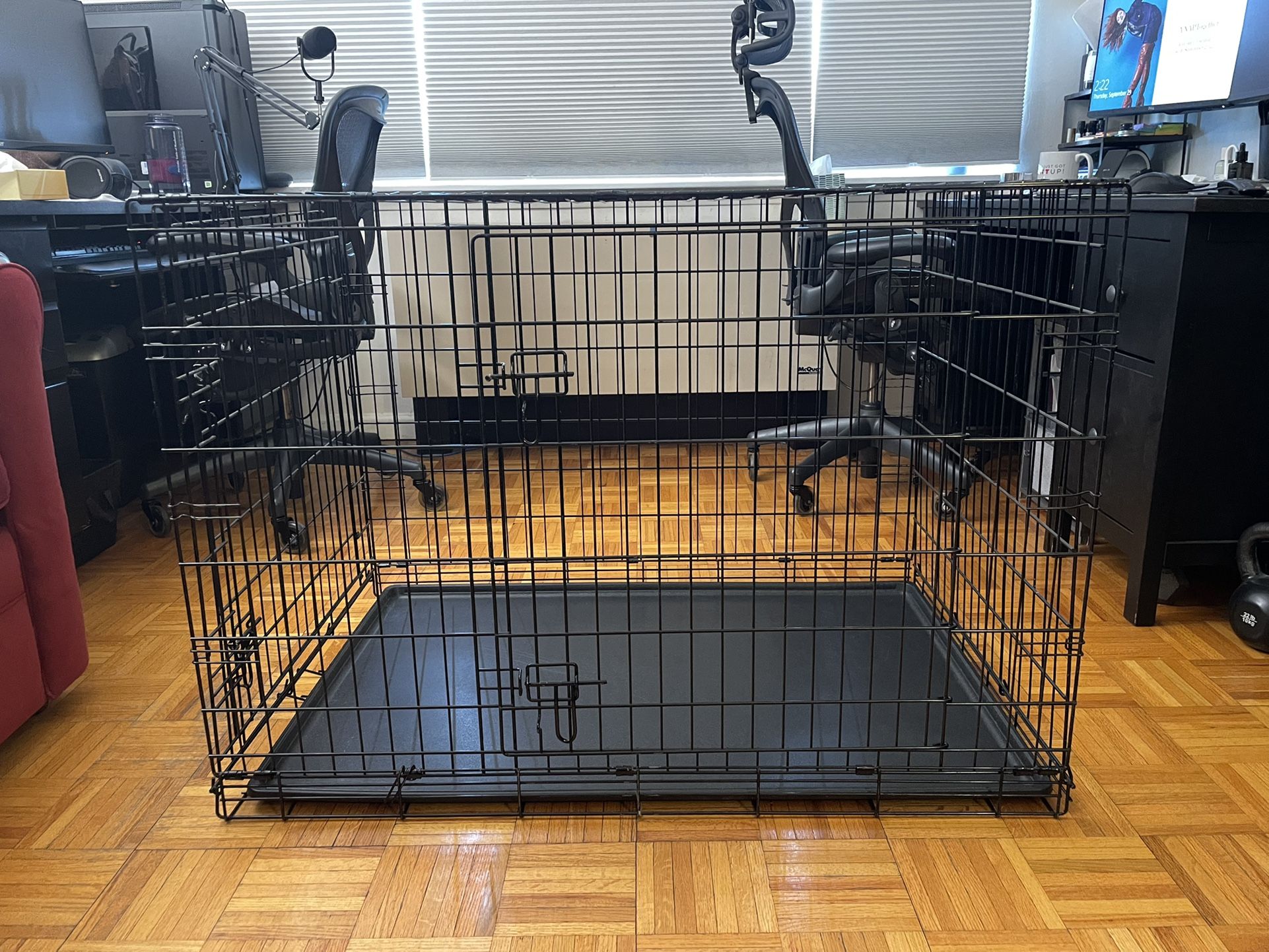 Large Dog Crate 42x28x30 Two Doors