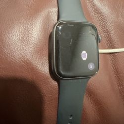 Apple Watch SE 2 (44MM) LTE