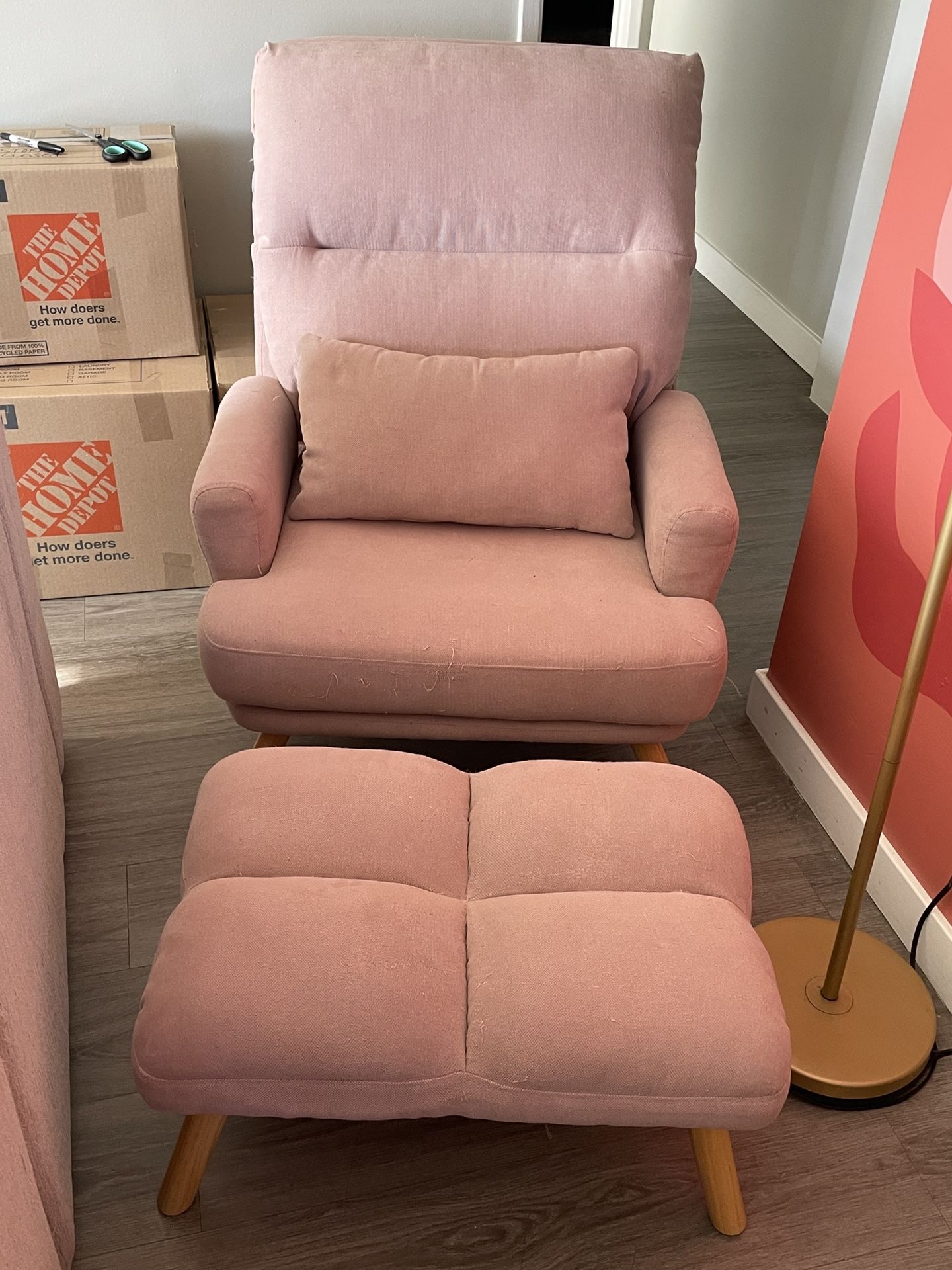 Cute Pink Chair And Matching Ottoman