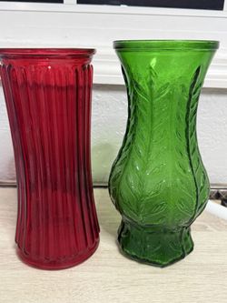New 2 Glass Vases 