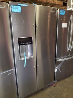 Whirlpool side by side doors fridge new scratch and dent