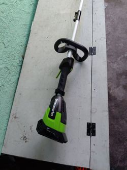 Greenworks Cordless String Trimmer
