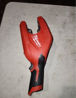 Copper Tubing CUTTER MILWAUKEE M12