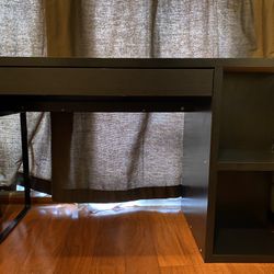 IKEA Micke Desk