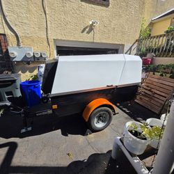 2013 ,Rotair D300 K Tow Behind air Compressor 