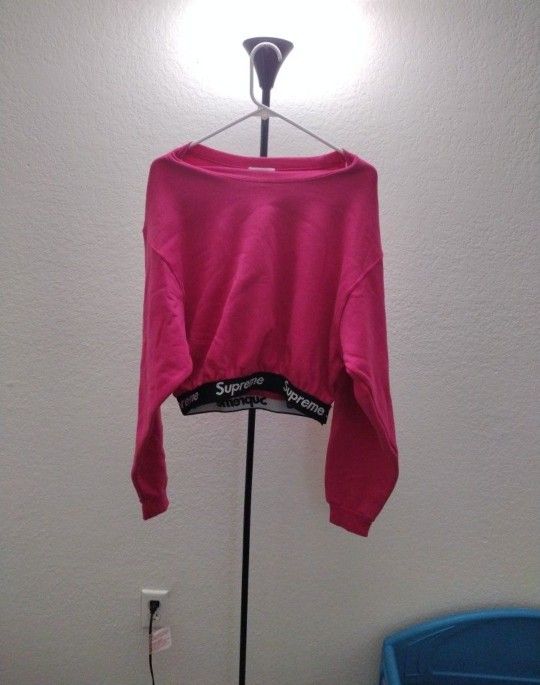 Supreme Crop Top Sweatshirt