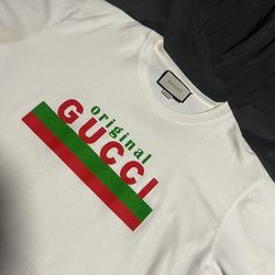 Gucci T-shirt Large 