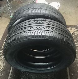 Pair of 245/60R18 Fullway