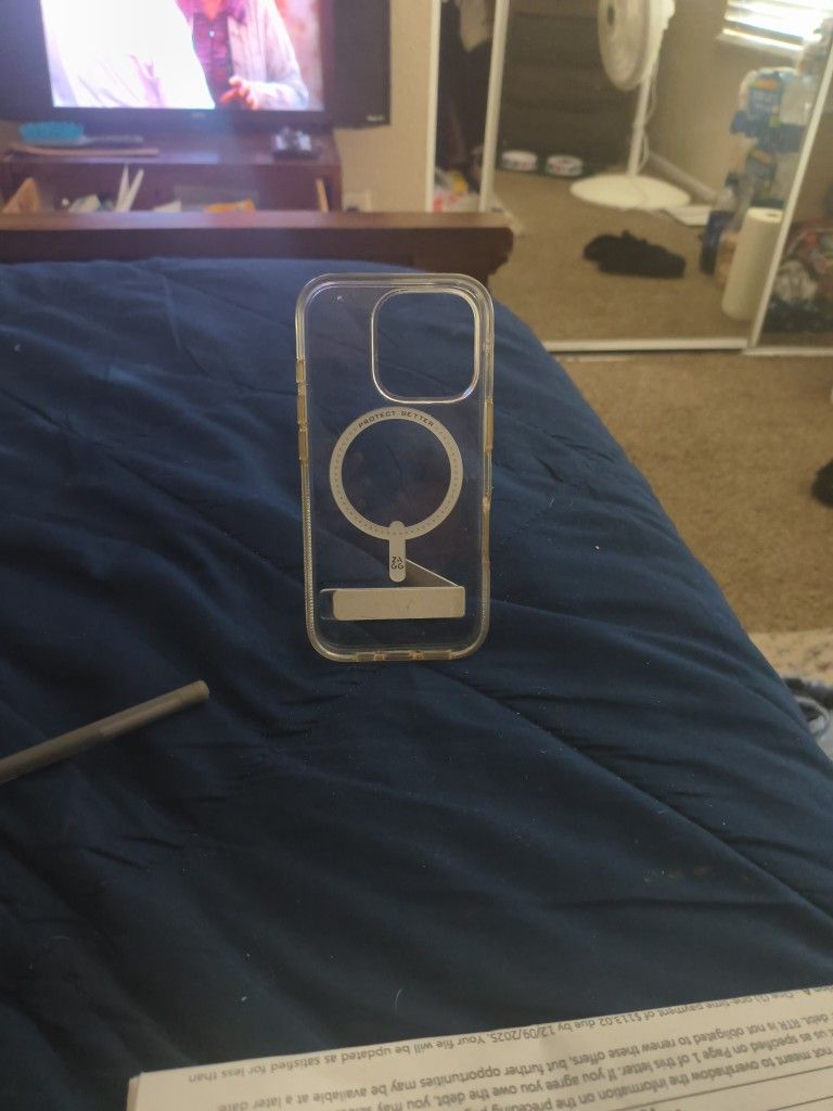 iPhone 16 Cover With Stand