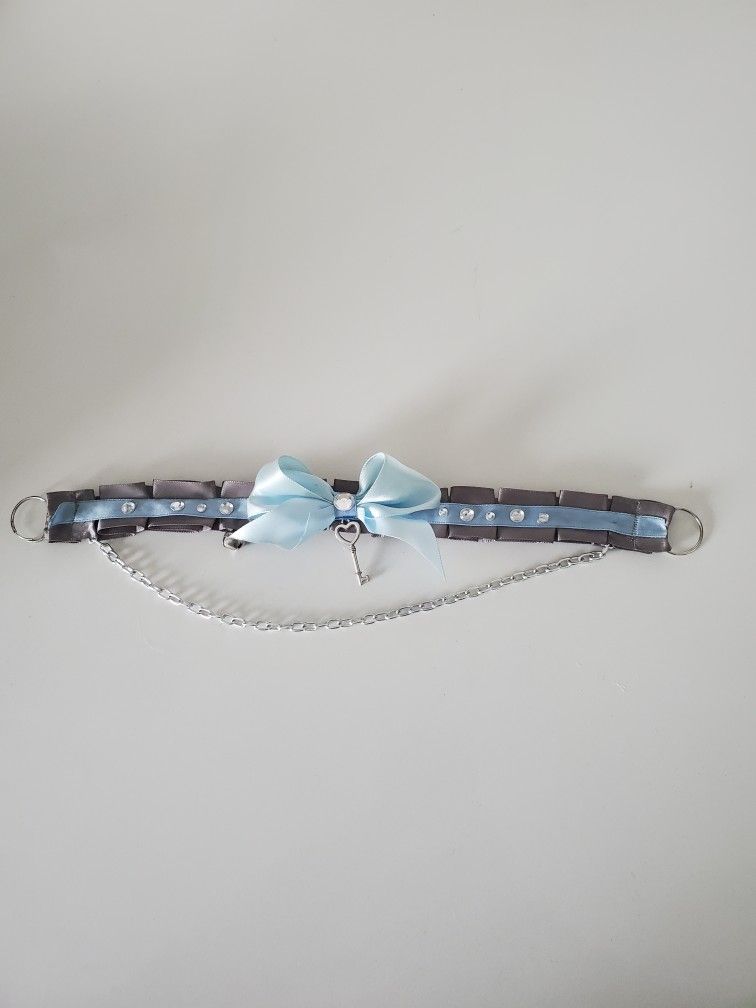 Blue Grey Ribbon Choker Handmade Pre-owned 