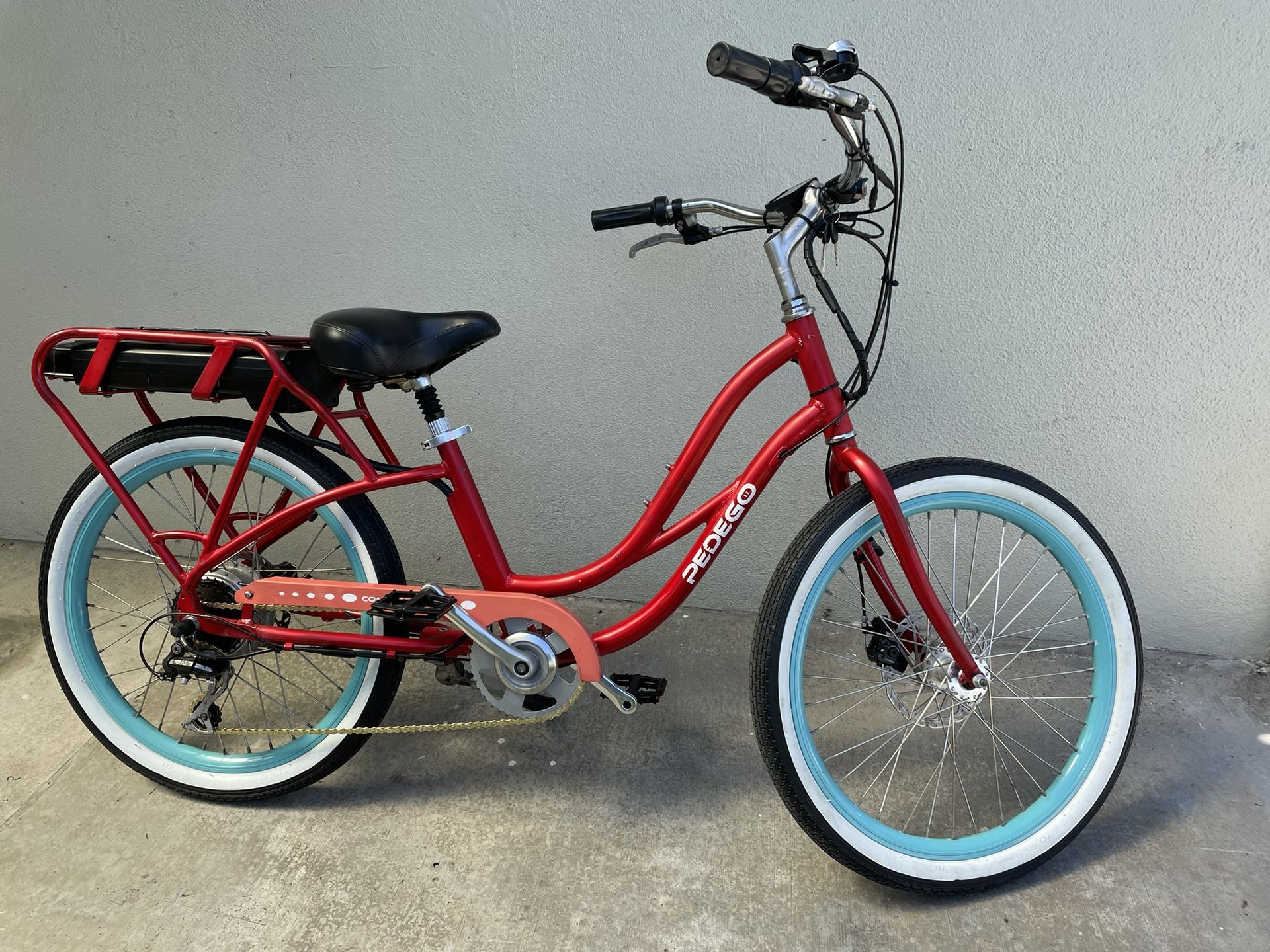 Pedego 24” Comfort Cruiser Ebike