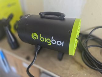 🚗💨 BigBoi BlowR Mini Car Dryer – Like New, Used Only Twice