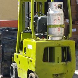 Clark Forklift 