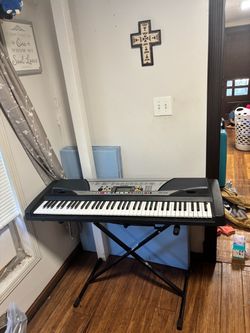 Keyboard piano