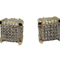 14k Natural Vs Diamond Screw Back Earrings