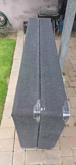 2 Twin size boxsprings