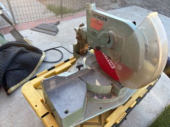 Hitachi 10” Saw has a new blade