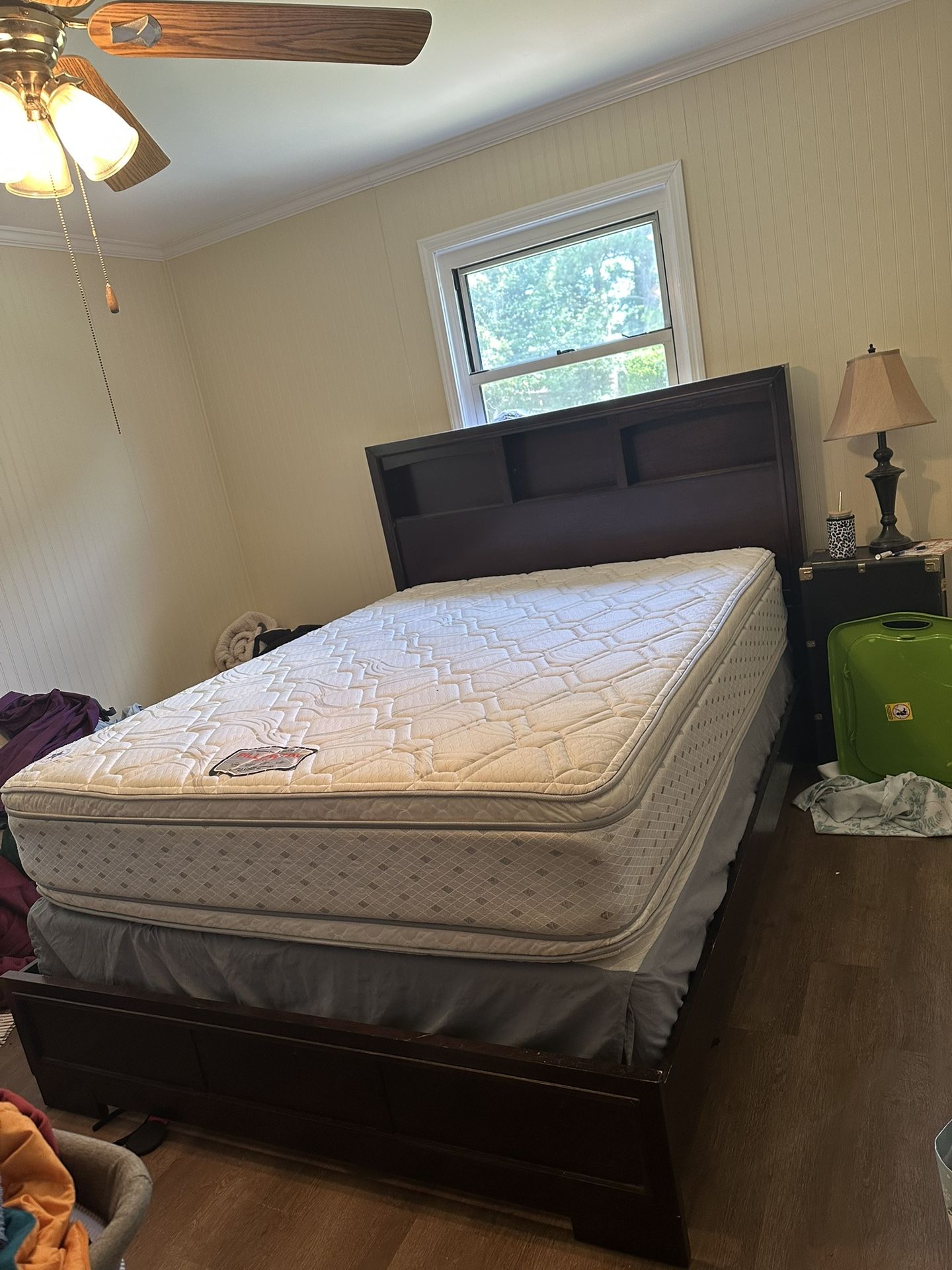 Queen Bed
