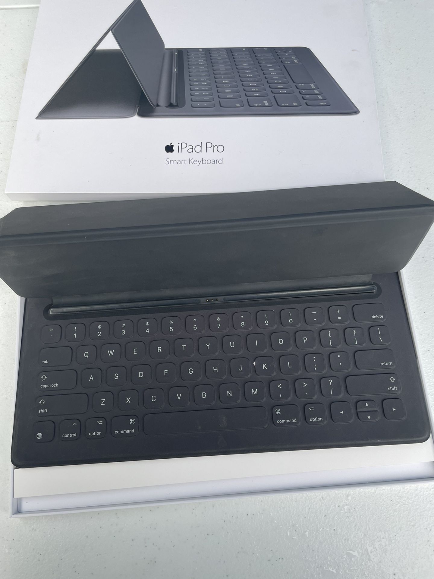 iPad Pro Smart Keyboard