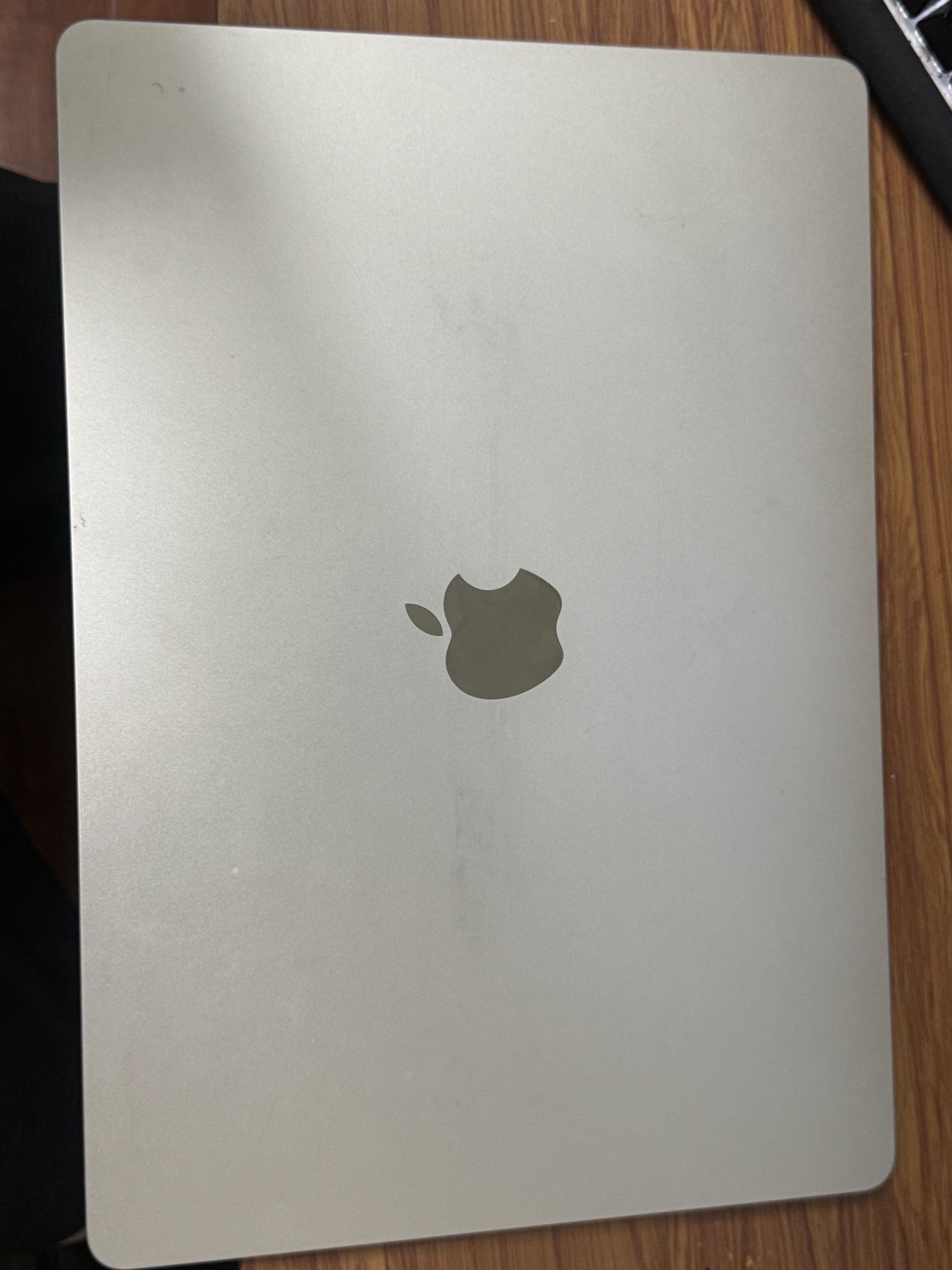 MacBook Air 15-inch M2 2023 8GB 512